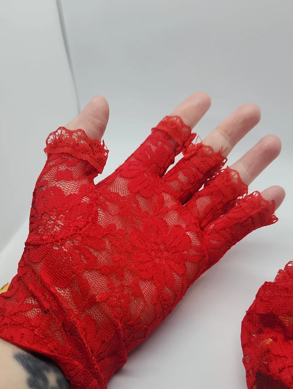 GASOLINE GLAMOUR SAVIOR GLOVES✞ ✞  ✞ 🧤
